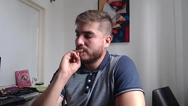 Snapshot of Dylanwish chatting on 02-12-25, 08:50 Dylanwish online show from 02-12-25, 08:50