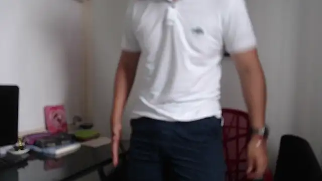 Snapshot of Dylanwish chatting on 02-17-25, 09:08 Dylanwish online show from 02-17-25, 09:08