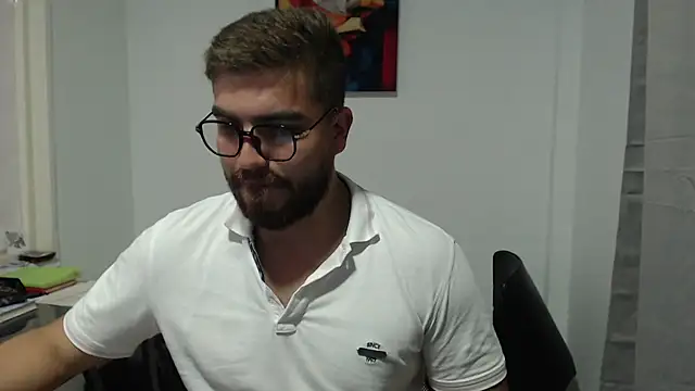 Snapshot of Dylanwish chatting on 02-18-25, 12:15 Dylanwish online show from 02-18-25, 12:15