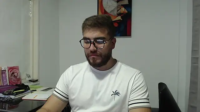 Snapshot of Dylanwish chatting on 02-19-25, 12:03 Dylanwish online show from 02-19-25, 12:03