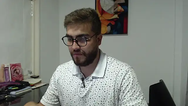 Snapshot of Dylanwish chatting on 02-22-25, 12:27 Dylanwish online show from 02-22-25, 12:27