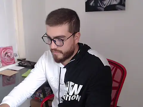 Snapshot of Dylanwish chatting on 10-10-25, 09:14 Dylanwish online show from 10-10-25, 09:14