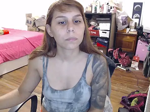 bunnylolaa4 online show from 03-18-25, 02:04