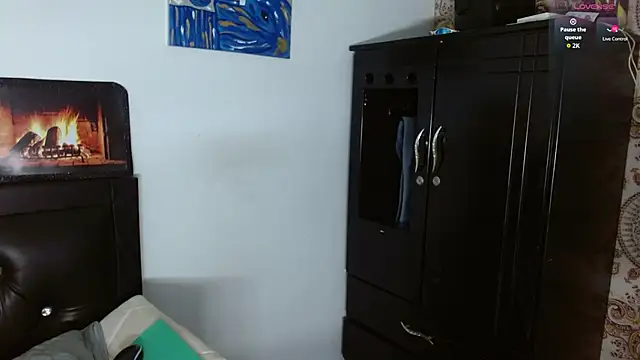 Snapshot of hots_boygg chatting on 09-09-25, 08:41 hots boygg online show from 09-09-25, 08:41