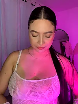 Snapshot of NathRossi chatting on 09-19-25, 11:05 NathRossi online show from 09-19-25, 11:05