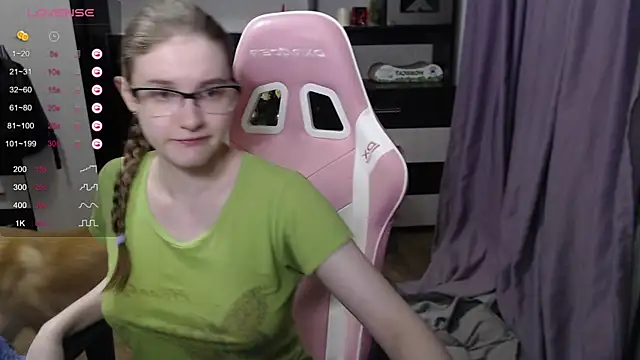 Tomato Tease online show from 12-31-24, 01:04