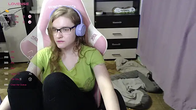 Tomato Tease online show from 10-10-25, 05:06