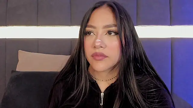 Snapshot of nicolle_pierce chatting on 02-01-25, 12:47 nicolle pierce online show from 02-01-25, 12:47