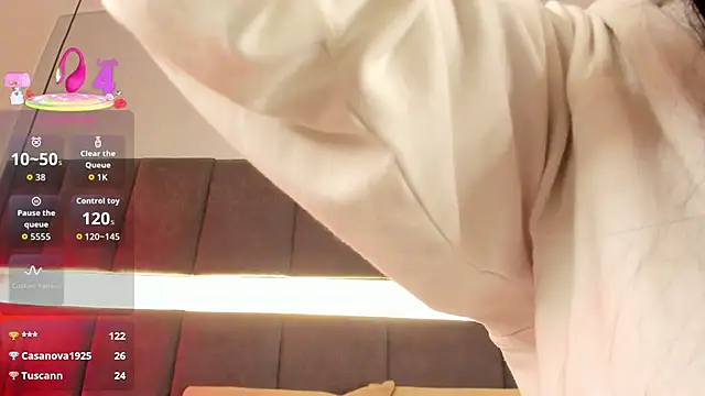 Snapshot of nicolle_pierce chatting on 09-20-25, 02:07 nicolle pierce online show from 09-20-25, 02:07