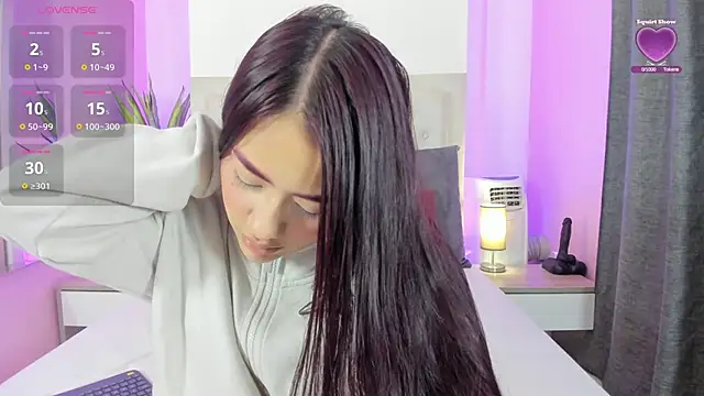 nicolle pierce online show from 03-31-26, 10:04