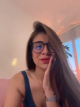 MariaIsabella8 online show from 03-31-26, 10:32