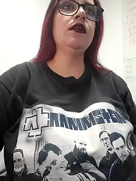 Snapshot of Gelena_Black chatting on 01-06-25, 02:36 Gelena Black online show from 01-06-25, 02:36