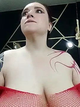 Snapshot of Gelena_Black chatting on 02-07-25, 03:52 Gelena Black online show from 02-07-25, 03:52