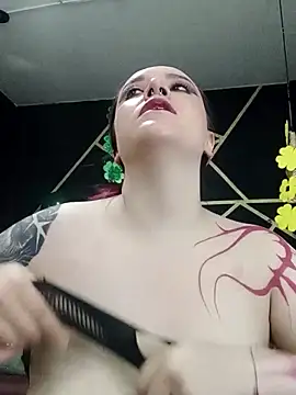 Snapshot of Gelena_Black chatting on 03-21-25, 07:13 Gelena Black online show from 03-21-25, 07:13