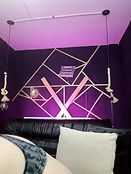 Snapshot of Gelena_Black chatting on 09-24-25, 12:41 Gelena Black online show from 09-24-25, 12:41