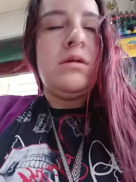 Snapshot of Gelena_Black chatting on 10-11-25, 12:04 Gelena Black online show from 10-11-25, 12:04