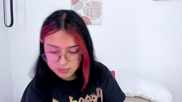 samantha  fairy online show from 01-07-25, 04:05