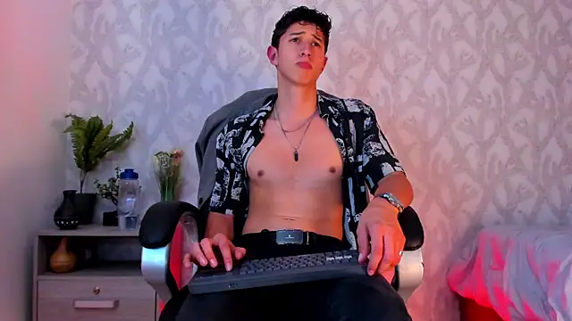 Dorianmistery2322  online show from 01-17-25, 09:49