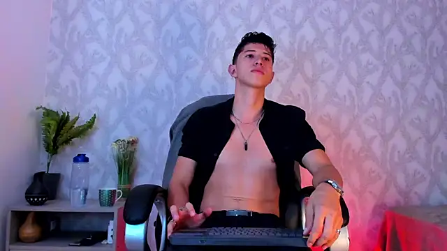 Dorianmistery2322  online show from 01-26-25, 06:49