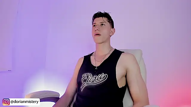 Dorianmistery2322  online show from 04-08-26, 10:54