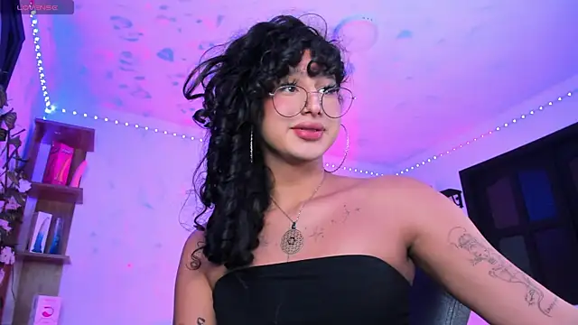 Heka Prudence online show from 02-19-25, 06:55