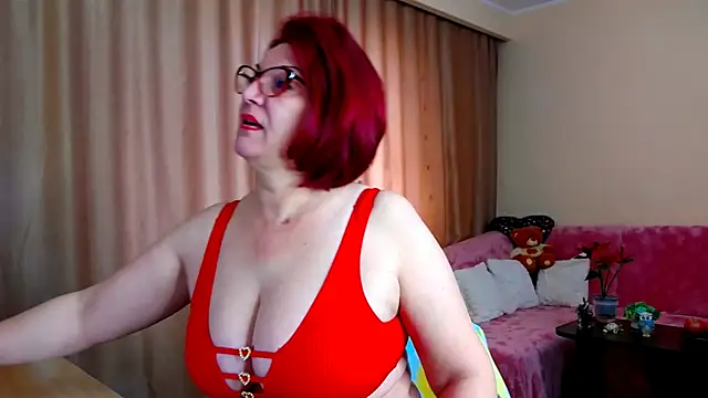 Snapshot of EdithCharm chatting on 01-14-26, 07:47 EdithCharm online show from 01-14-26, 07:47