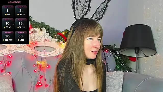 Snapshot of MillicentFarrell chatting on 01-07-25, 01:46 MillicentFarrell online show from 01-07-25, 01:46