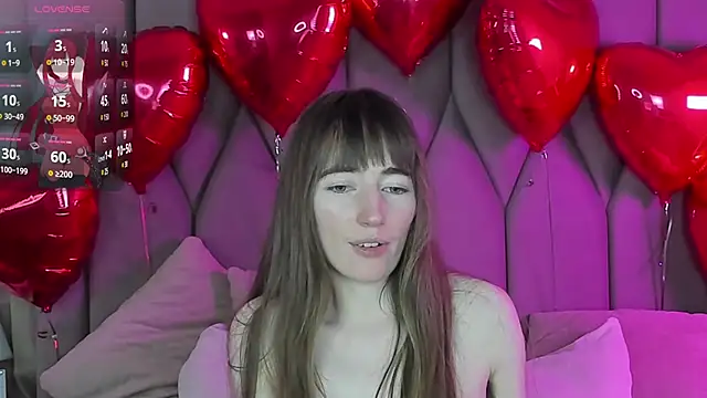 Snapshot of MillicentFarrell chatting on 02-10-25, 08:00 MillicentFarrell online show from 02-10-25, 08:00