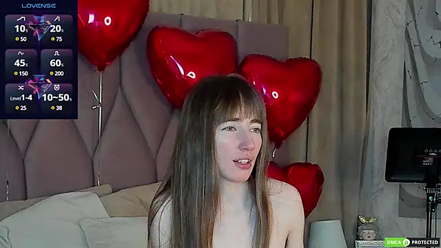 Snapshot of MillicentFarrell chatting on 02-17-25, 04:09 MillicentFarrell online show from 02-17-25, 04:09