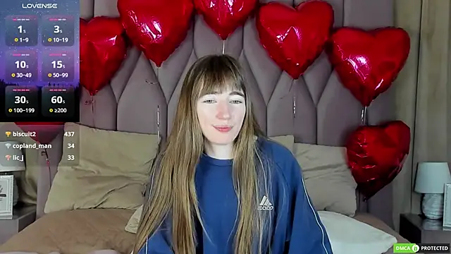 Snapshot of MillicentFarrell chatting on 02-20-25, 11:31 MillicentFarrell online show from 02-20-25, 11:31