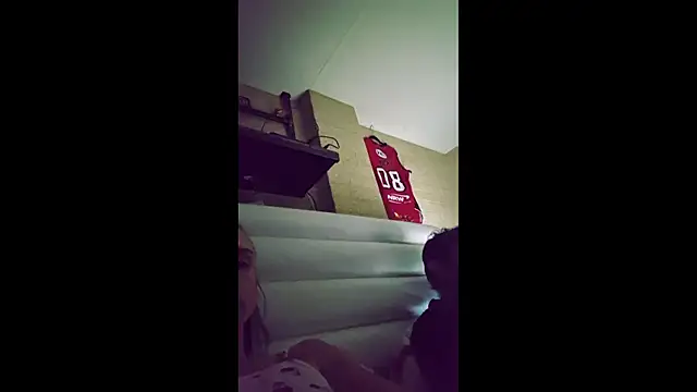 Snapshot of hornycouple6110 chatting on 10-12-25, 09:58 hornycouple6110 online show from 10-12-25, 09:58