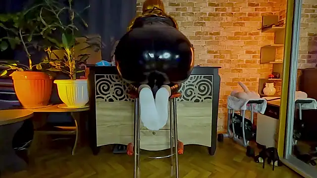 JosephinaBlack online show from 03-10-26, 04:06