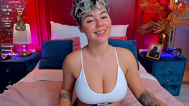 Snapshot of Lady_AliBi chatting on 02-04-25, 07:44 Lady AliBi online show from 02-04-25, 07:44