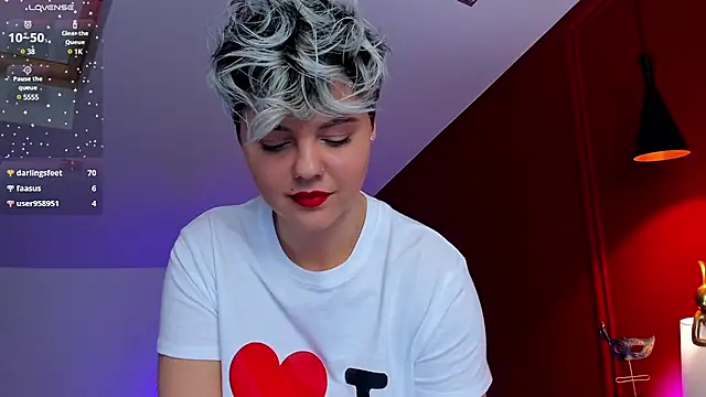 Snapshot of Lady_AliBi chatting on 02-15-25, 04:34 Lady AliBi online show from 02-15-25, 04:34