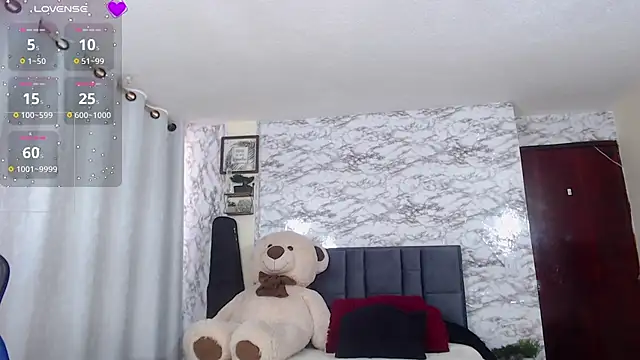 Snapshot of anne_parker chatting on 01-12-25, 02:52 anne parker online show from 01-12-25, 02:52