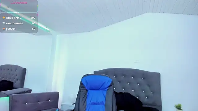 Snapshot of anne_parker chatting on 03-13-25, 07:06 anne parker online show from 03-13-25, 07:06