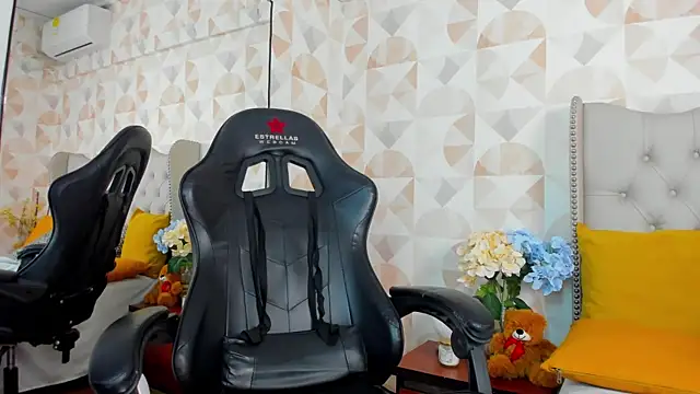 Tyler Rodriguez online show from 03-09-25, 12:21