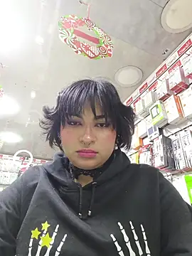 TioreHentai online show from 12-13-25, 10:59