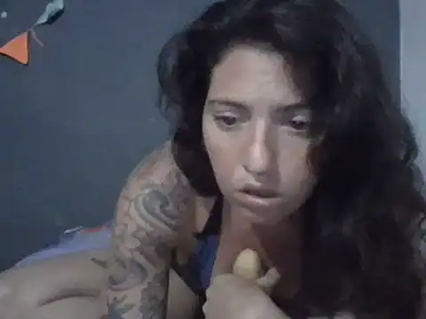 Snapshot of sweetbabyass chatting on 12-28-24, 02:11 sweetbabyass online show from 12-28-24, 02:11