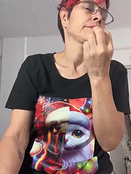 MireyaTorresGu online show from 01-26-25, 02:19