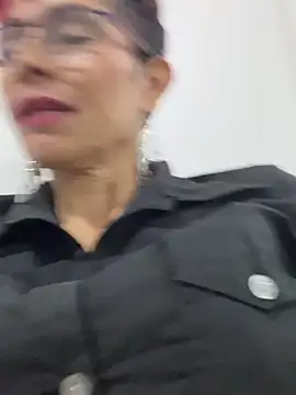 MireyaTorresGu online show from 02-19-25, 12:25