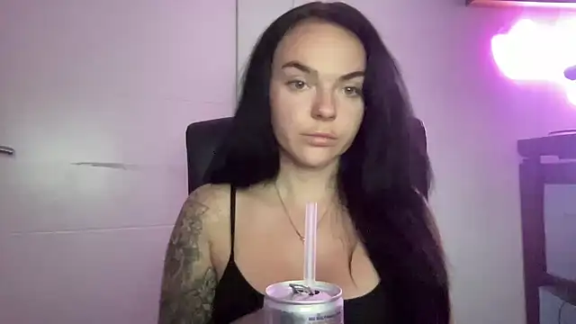 yorkshiregal online show from 10-12-25, 06:12