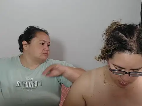 Snapshot of dirtys_games_play chatting on 09-30-25, 12:54 dirtys games play online show from 09-30-25, 12:54