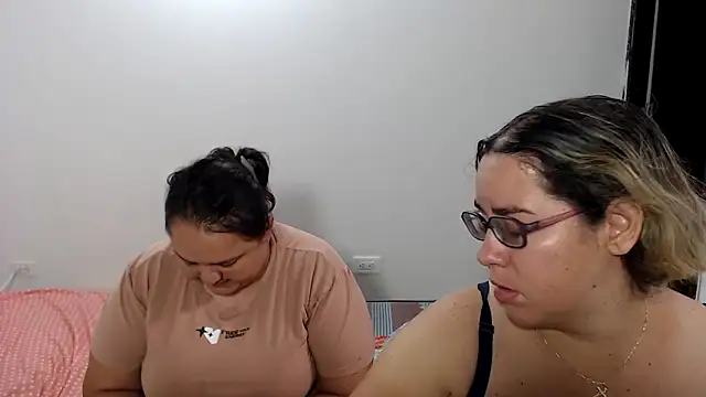 Snapshot of dirtys_games_play chatting on 10-03-25, 01:52 dirtys games play online show from 10-03-25, 01:52