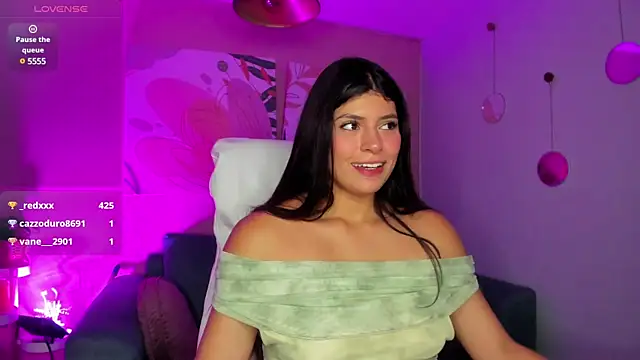 MiaDlucca online show from 03-01-25, 12:50