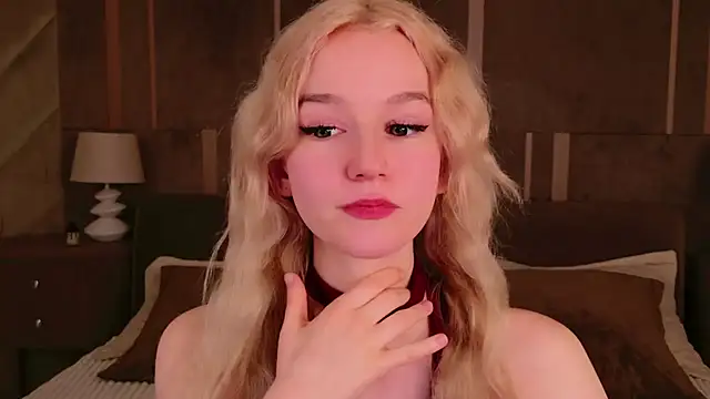 NaomiLoys online show from 03-22-25, 10:37