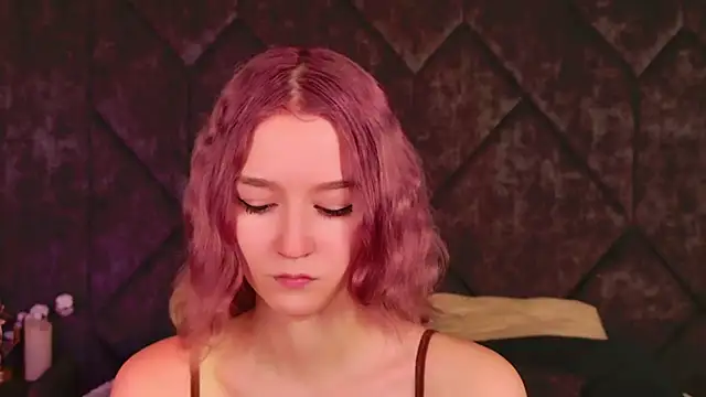 NaomiLoys online show from 10-02-25, 05:47