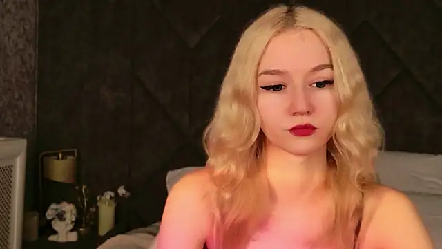 NaomiLoys online show from 12-02-25, 03:51