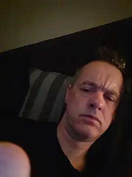 Hectorthyssen1 online show from 04-30-26, 07:25