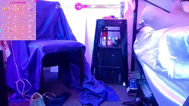 Snapshot of ingrid1982 chatting on 12-12-24, 08:21 ingrid1982 online show from 12-12-24, 08:21